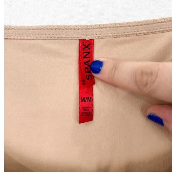 SPANX Nude Beige Underbust Tank Top Slimming Shapewear for Women Medium - Picture 2 of 6